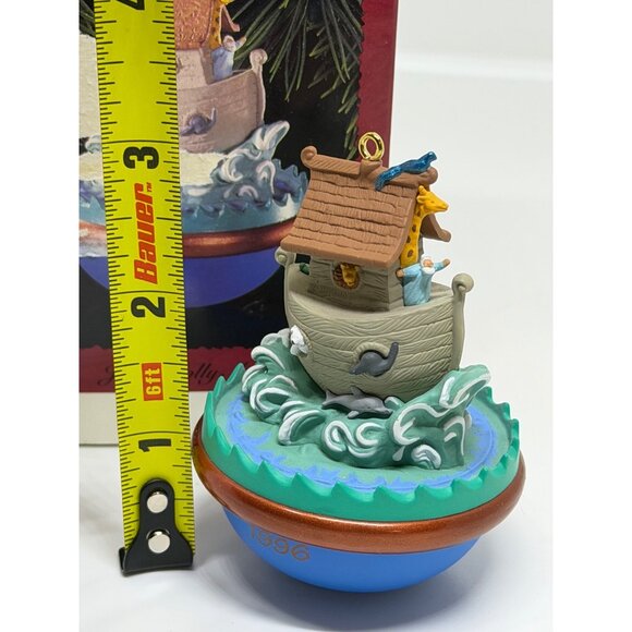 VTG Hallmark Keepsake Ornament 1996 Noah Ark Rocking Motion Ken Crow Handcrafted - Picture 4 of 5